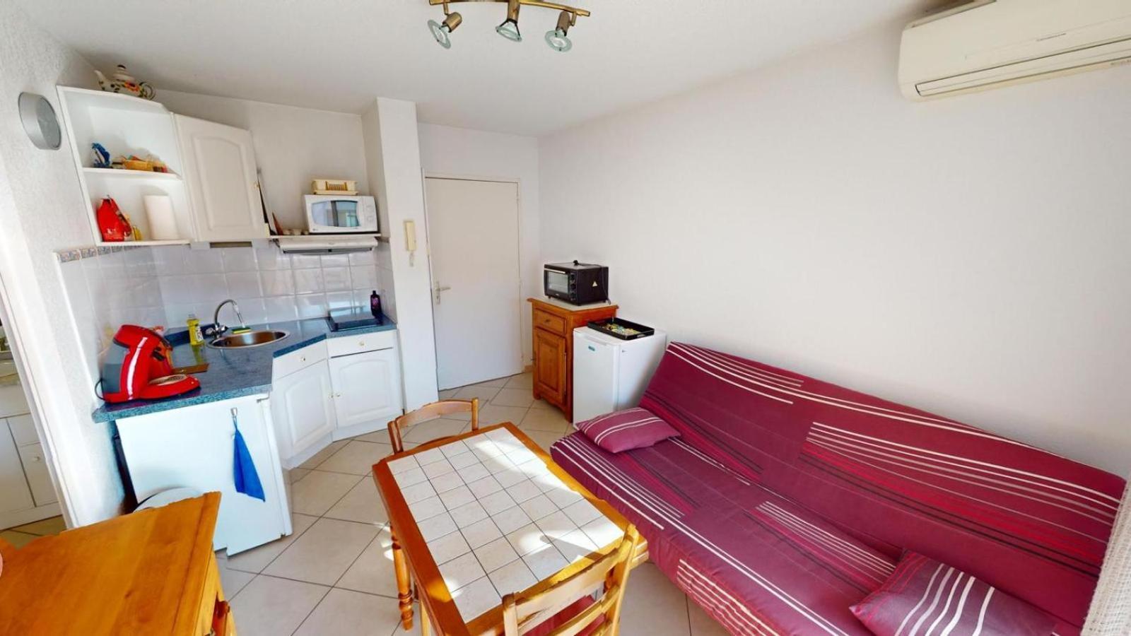 T2 Clim Avec Terrasse Et Place De Parking Privative Balaruc-les-Bains Luaran gambar
